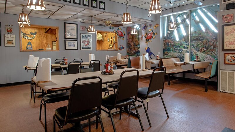 Blue Claw Seafood & Crab Eatery - Gallery Photo 14